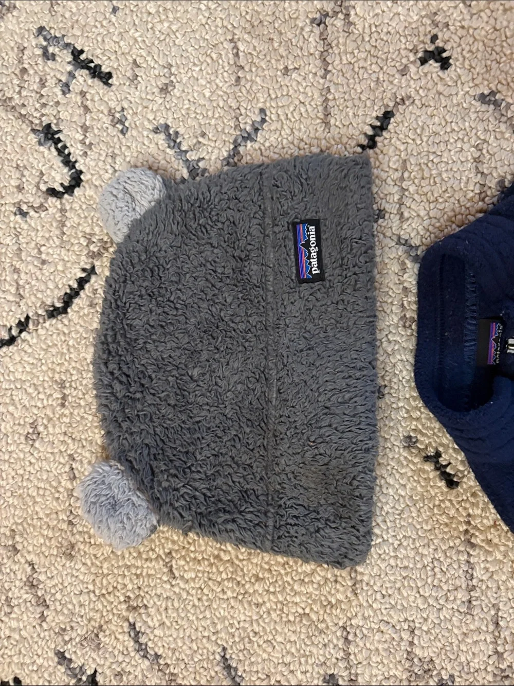 Patagonia cozy navy